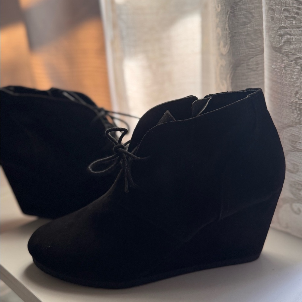 Universal Thread Black Wedge Booties - image 1